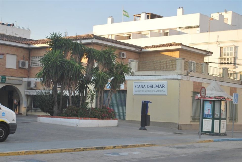 Archivo - Centro de Salud de Barbate.