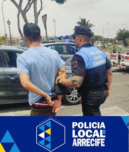 Joven detenido por la Policía Local de Arrecife (Lanzarote) por presuntamente dejar a una persona herida tras tener un accidente con un vehículo sustraído