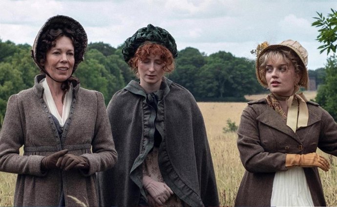 Primera imagen del remake de Orgullo y Prejuicio de Netflix con Olivia Colman y Emma Corrin
