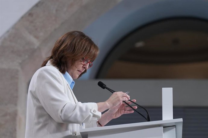 La consellera de Territorio, Vivienda y Transición Ecológica y portavoz de la Generalitat, Sílvia Paneque, durante una rueda de prensa, en el Palau de la Generalitat, a 29 de julio de 2025, en Barcelona, Catalunya (España). El Govern ha aprobado, después 