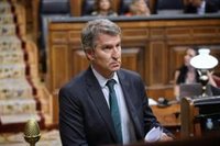 Feijóo pide la dimisión del fiscal general: "Quien se sienta en el banquillo no puede perseguir delitos"