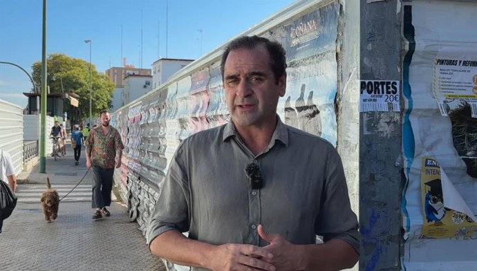 El edil Ignacio González en la Macarena