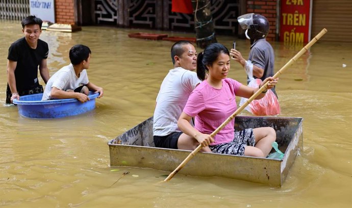 Archivo - Imagen de archivo de las inundaciones en Vietnam.
