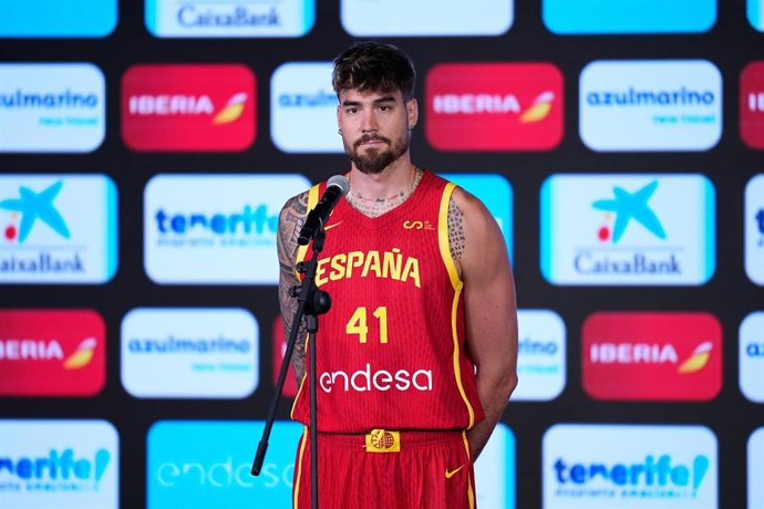El ala-pívot español Juancho Hernangómez durante el acto de presentación de la selección antes del inicio de la gira de preparación para el Eurobasket 2025.