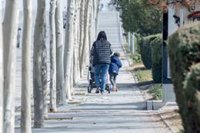 ONG de infancia ven "insuficiente" el permiso parental de dos semanas retribuidas y piden 24 semanas solo por nacimiento