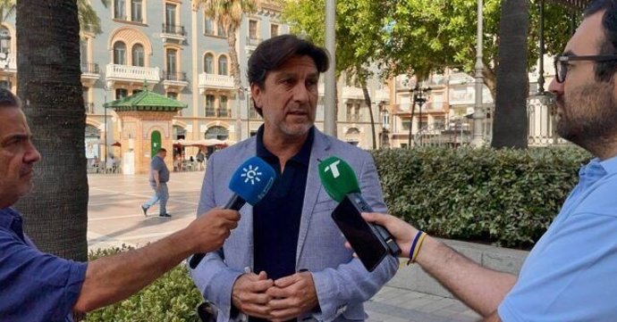 El portavoz del PSOE de Huelva, Enrique Gaviño.