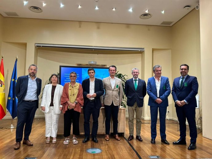 La consellera Olga Pané, en la firma del convenio con el INSS y mutuas