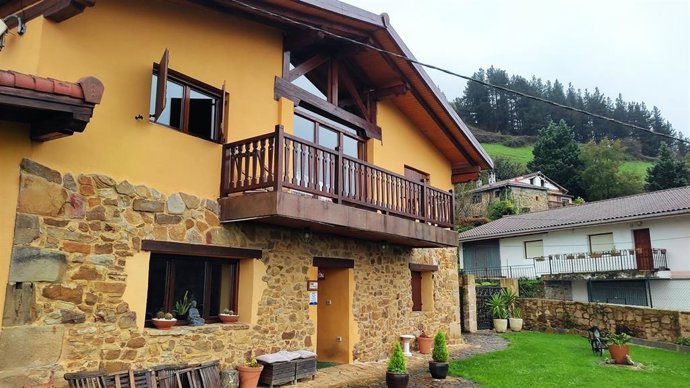 Archivo - Alojamiento rural en Karrantza (Bizkaia)