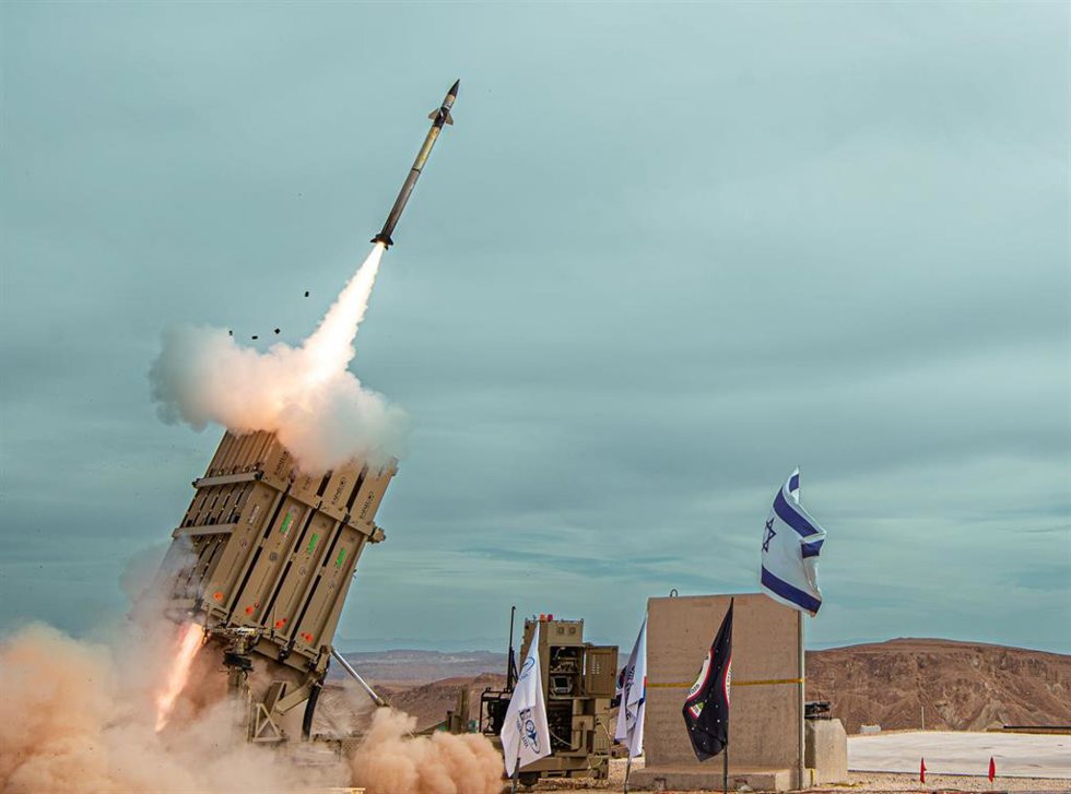 Archivo - Pruebas de interceptación del sistema de defensa Cúpula de Hierro del Ministerio de Defensa de Israel