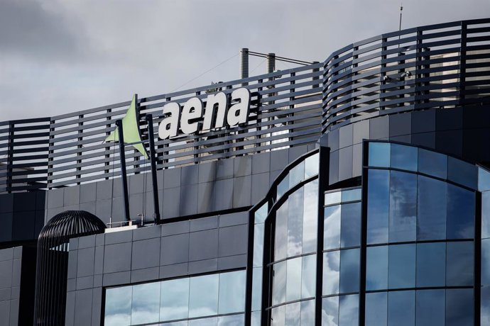 Archivo - Fachada de la sede central de Aena, a 6 de marzo de 2023, en Madrid (España).  