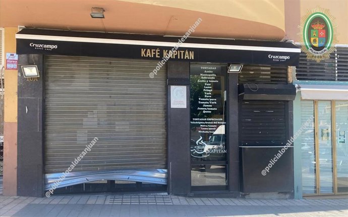 Archivo - Bar donde cometían el robo los detenidos