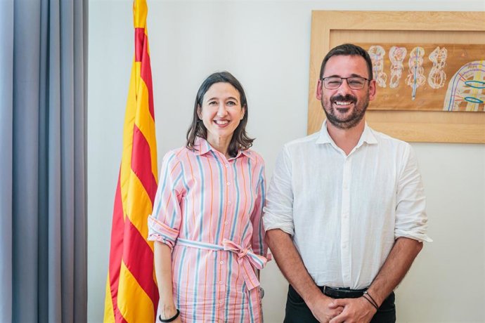 La consellera de Interior y Seguridad Pública de la Generalitat, Núria Parlon, y el alcalde de Girona, Lluc Salellas