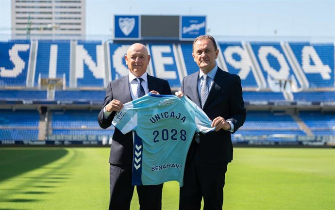 Firmado el acuerdo por el que Unicaja se convierte en patrocinador oficial del Málaga CF durante las próximas tres temporadas.