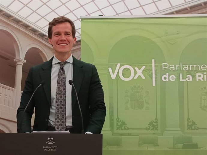 Archivo - El portavoz del Grupo Parlamentario de Vox, Ángel Alda.