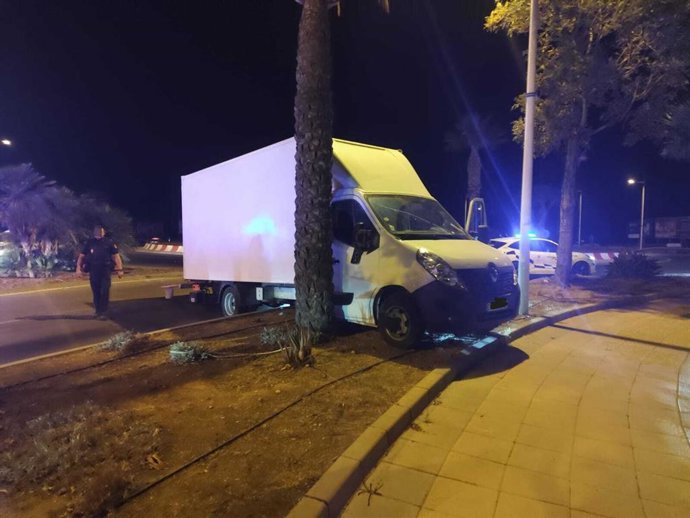 Imagen del camión implicado en la persecución en Almería.