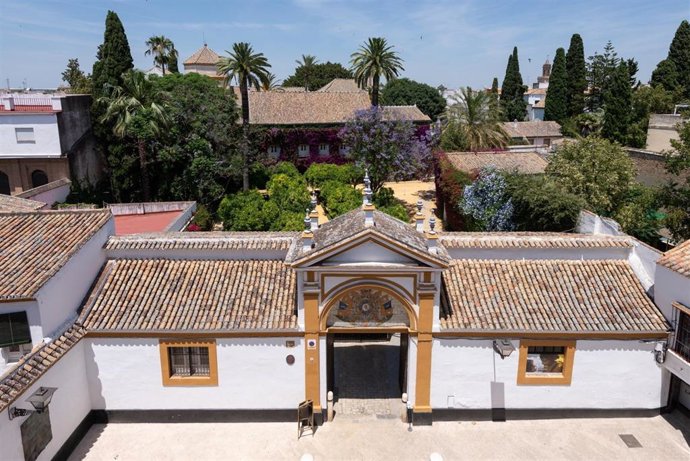 Archivo - Palacio de Dueñas en Sevilla capital, uno de los emplezamientos elegidos para el Festival de Ópera.