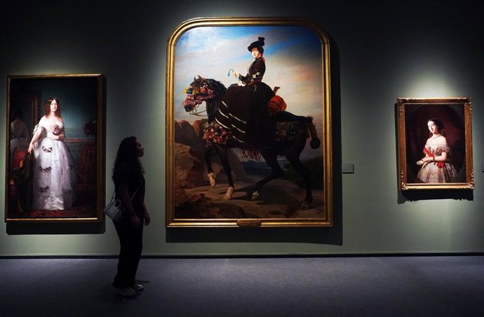 Vista general de la exposición 'Mecenazgo y coleccionismo en la Casa de Alba', de la Fundación Unicaja. en Málaga.