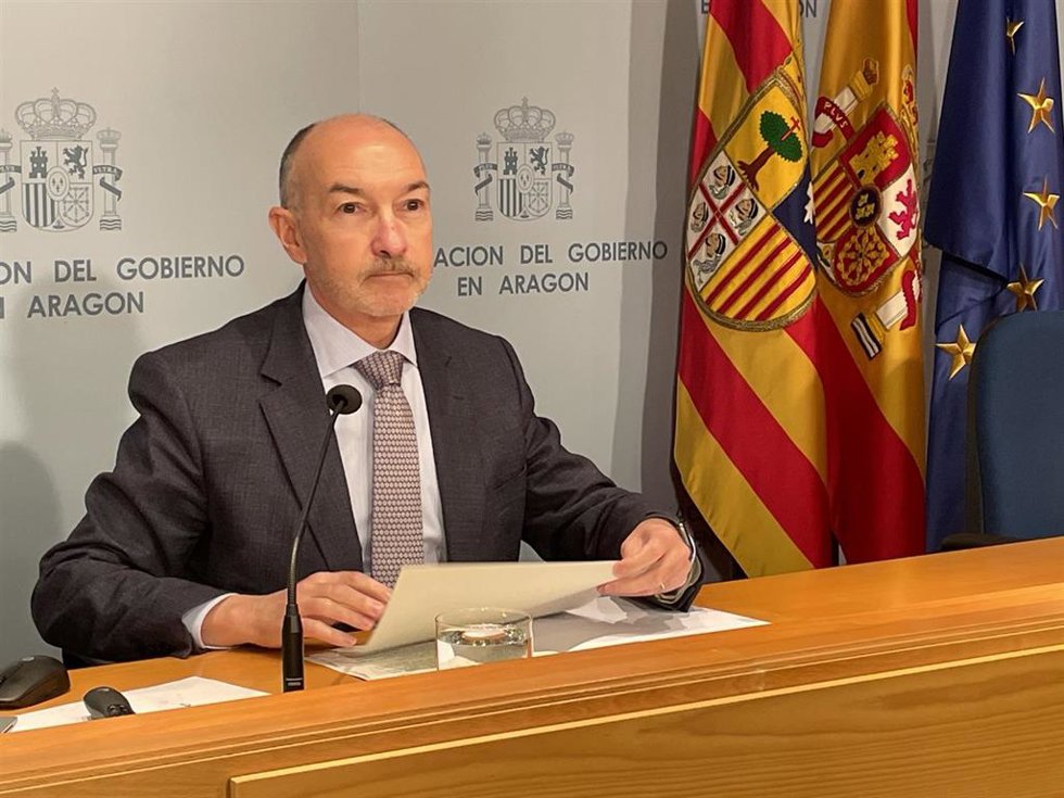 Archivo - El delegado del Gobierno en Aragón, Fernando Beltrán.