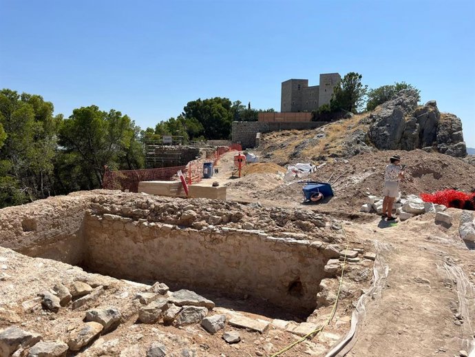 Intervención arqueológica en la Fortaleza Abrehuí