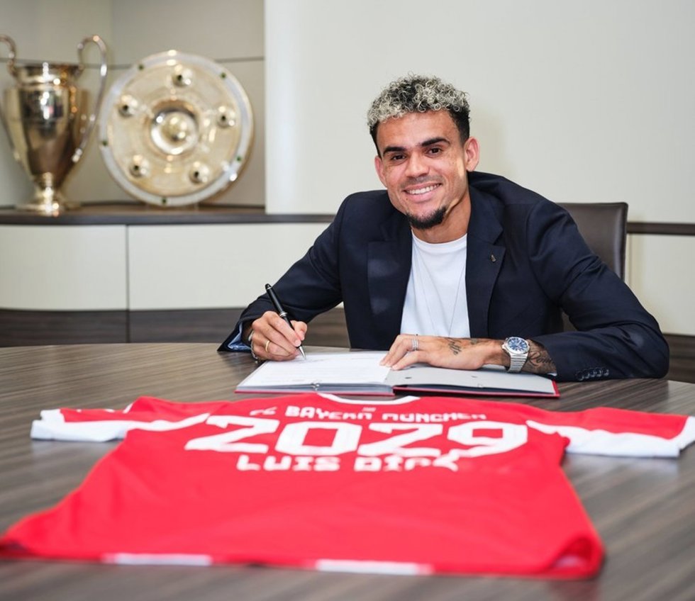 El delantero colombiano Luis Díaz jugará las próximas cuatro temporadas en el Bayern de Múnich procedente del Liverpool.