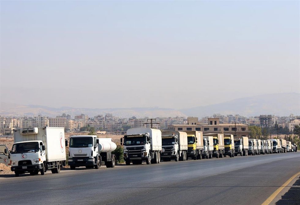 Convoy de ayuda humanitaria en la gobernación siria de Sueida