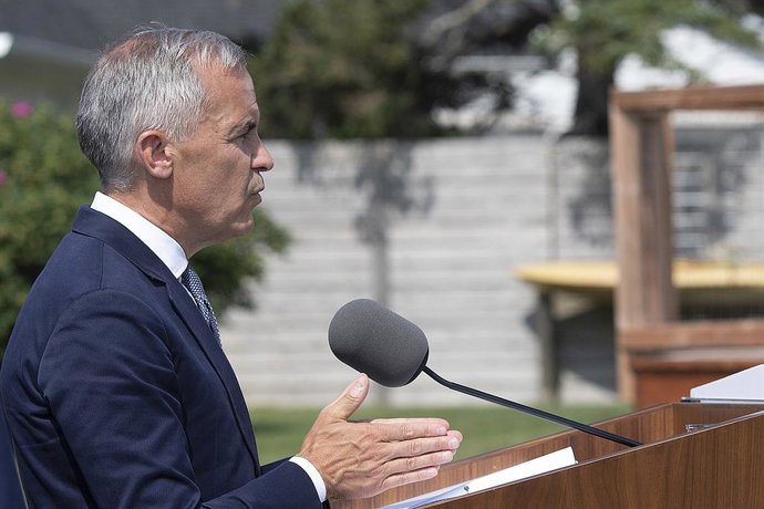 28 de julho de 2025, Albany, PE, Canadá: O primeiro-ministro Mark Carney discursa em Albany, P.E.I., na segunda-feira, 28 de julho de 2025. Carney disse que os pedágios da Ponte da Confederação da Ilha do Príncipe Eduardo serão reduzidos drasticamente a p
