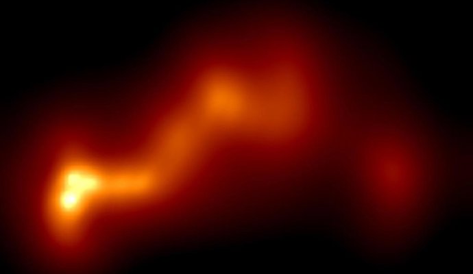 Uma nova imagem da galáxia OJ 287 revela pela primeira vez a estrutura curva e em forma de fita do jato de plasma emitido de seu centro.