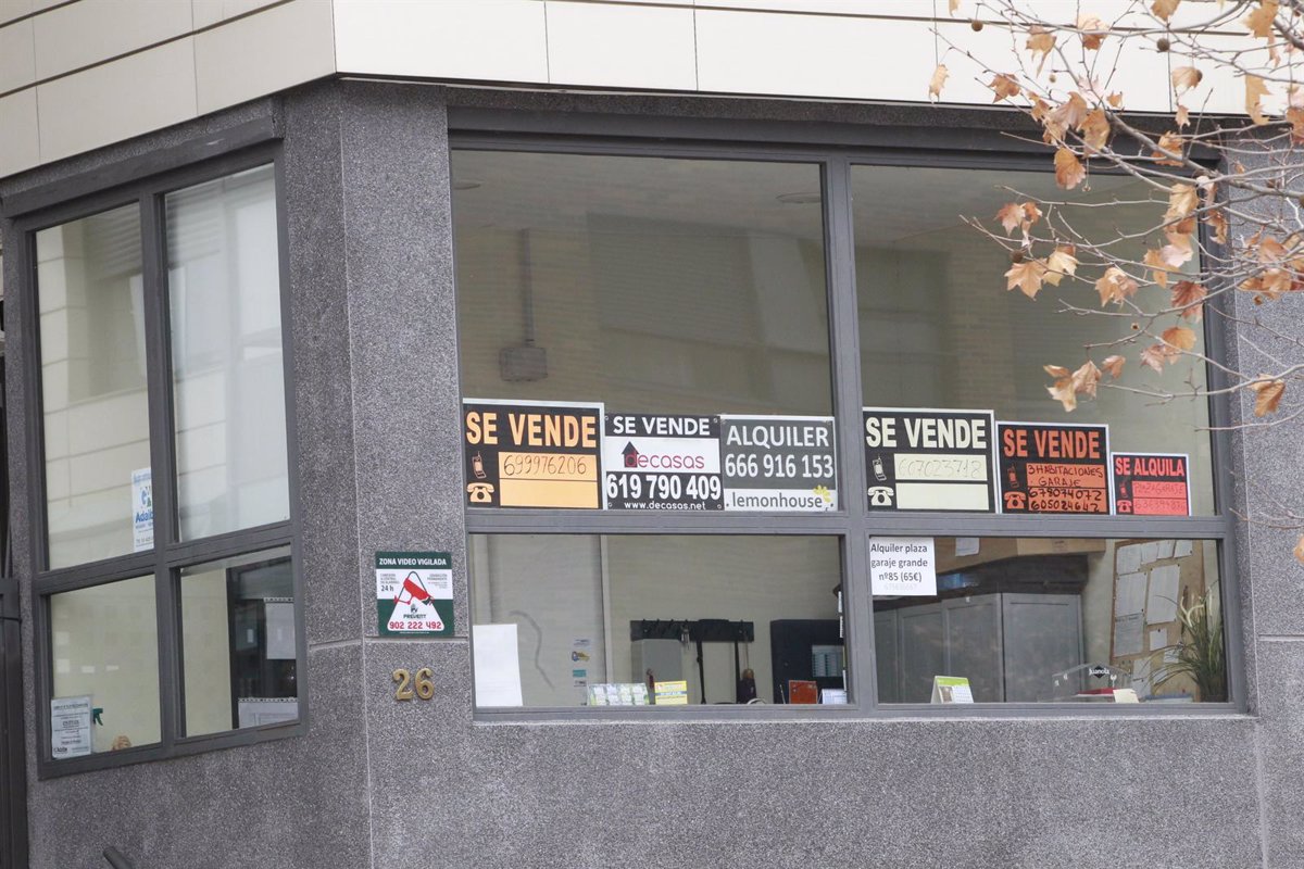 La vivienda usada se encarece de media 30.000 euros en un año tras subir un 15,9% en julio, según Fotocasa