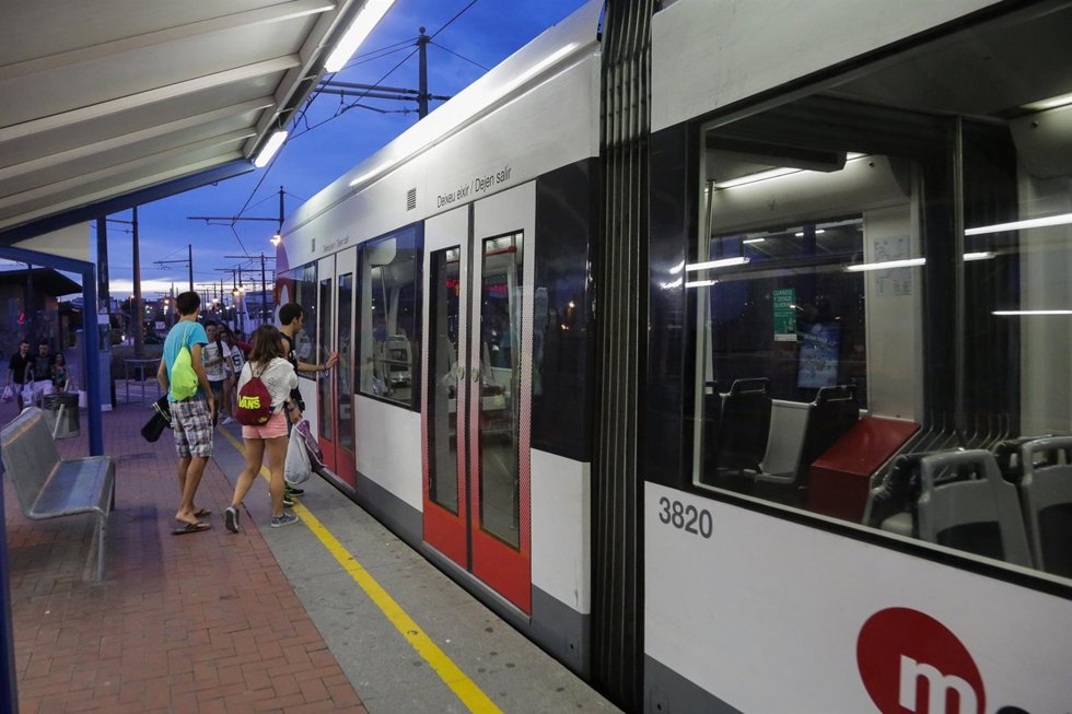 Metrovalencia recupera el servicio nocturno de viernes y sábado desde el 1 de agosto
