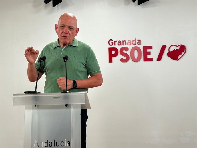 El portavoz de Empleo del PSOE-A en el Parlamento andaluz, Gerardo Sánchez, este jueves