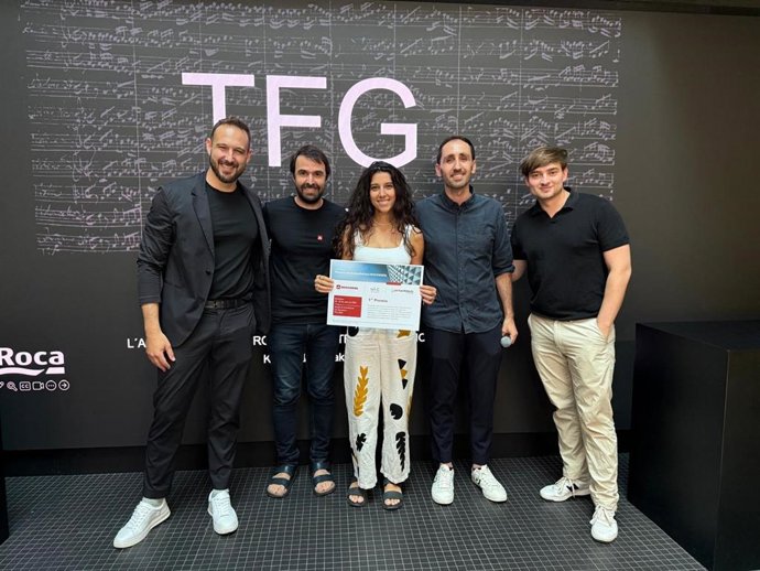 La estudiante de 5º curso de Arquitectura de UIC Barcelona School of Architecture Ignacia Meza ha ganado el Premio ROCKWOOL de Sostenibilidad 2025 por "Cánticos de Wapi".