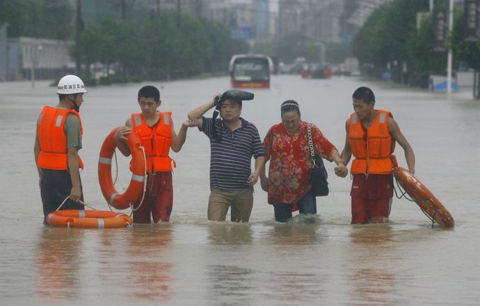 Archivo - Lluvias torrenciales en China.