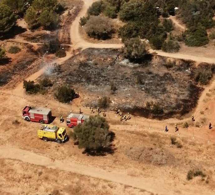 Incendio sofocado en zona de Can Misses, Ibiza