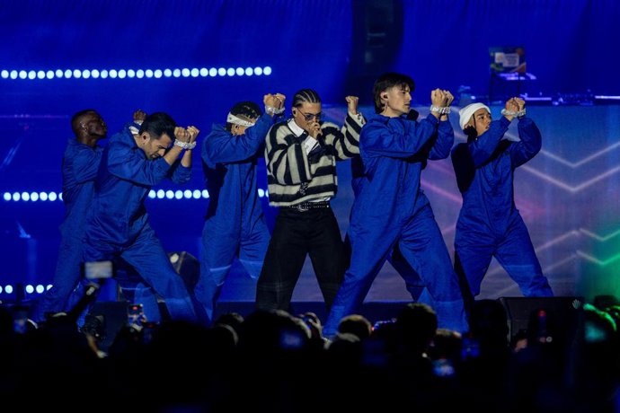 Archivo - El cantante Abraham Mateo actúa en LOS40 Primavera Pop 2025.