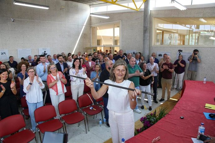 Belén Cachafeiro, do PP, recupera a Alcaldía de Forcarei (Pontevedra) ao prosperar a moción de censura.