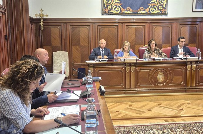 Sesión ordinaria del Pleno de la Diputación del mes de julio
