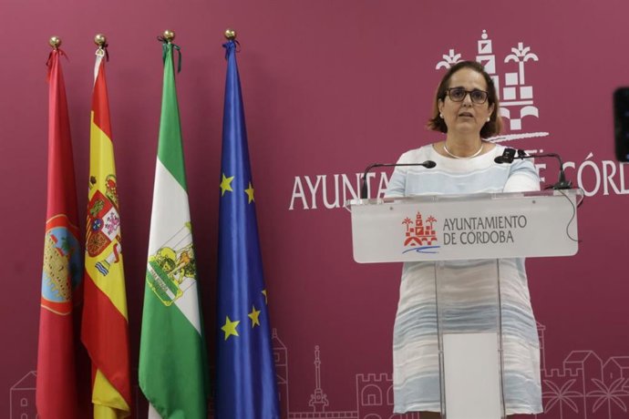 La teniente de alcalde delegada de Economía y Hacienda del Ayuntamiento de Córdoba, Blanca Torrent.