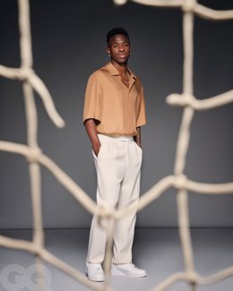 El delantero brasileño del Real Madrid Vinícius Júnior en una sesión de fotos para una entrevista para la revista GQ.