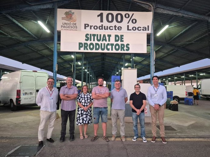 Espacio de productores locales de Mercapalma.