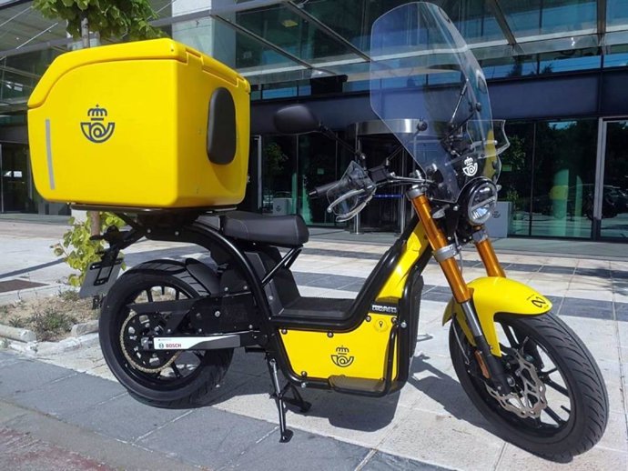 Moto eléctrica de Correos.