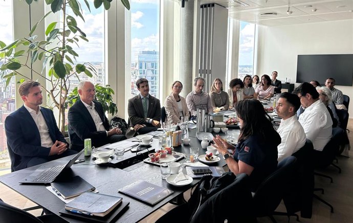 Canarias expone su "potencial" para desarrollar la eólica marina ante expertos del sector en Dinamarca