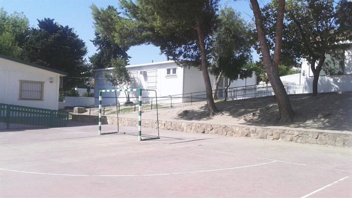 Vista del Centro de Educación Infantil y Primaria (CEIP) Gloria Fuertes de Guadiaro, en la localidad gaditana de San Roque.