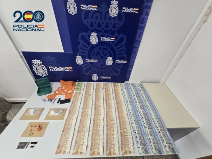 Suc.- La Policía Nacional desmantela un punto de venta de cocaína y hachís que operaba en Santa Cruz de Tenerife