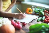 Foto: Un 37,9% de los jóvenes de 18 a 25 años ha hecho dieta en el último año, según un estudio