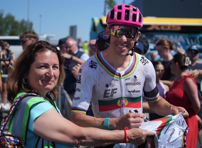 Archivo - Rui Costa of EF Education–EasyPost during the Stage 1 of the Boucles de la Mayenne - Crédit Mutuel, UCI ProSeries Cycling event, Renault Saint-Berthevin - Juvigné (166 Km) on 30 May 2025 in Juvigné, France - Photo Laurent Lairys / DPPI