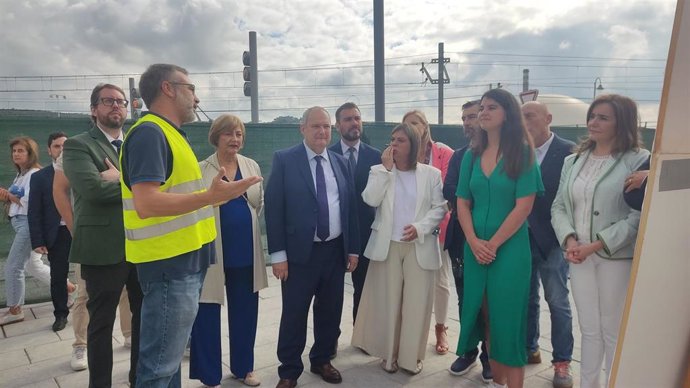 El ministro de Industria y Turismo, Jordi Hereu, en Avilés.