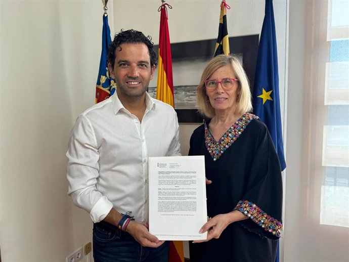 Los Moros Y Cristianos De Paterna, Declarados Fiesta De Interés Turístico Autonómico