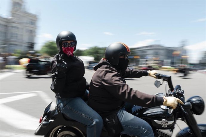 Archivo - Una moto durante la 21 edición del desfile Harley-Davidson KM0, a 11 de mayo de 2025, en Madrid (España). El desfile KM0 cierra la vigésimo primera edición de la concentración Harley-Davidson KM0, en la que, según ha informado la asociación H.O.
