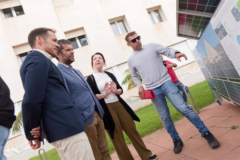 La Universidad de La Laguna (Tenerife) acude a la energía fotovoltaica para generar un tercio de su electricidad