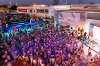 El Real Club Náutico de Palma celebra su tradicional Cóctel de Blanco by MAPFRE